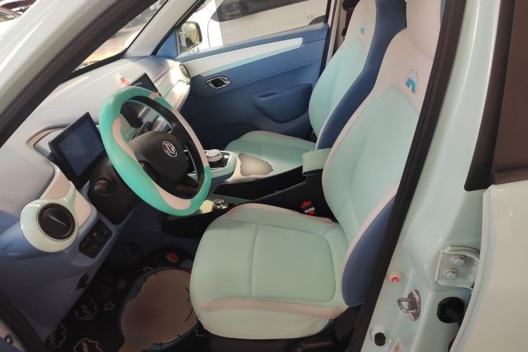 Used Dongfeng NAMMI BOX 2022 Revised Light Wind Edition 201 km Standard Version Left Front Seat