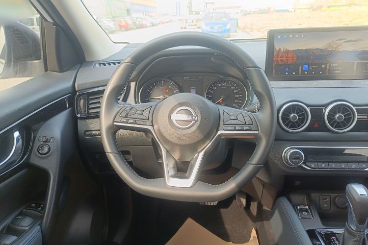 Used Nissan Qashqai 2025 Honor 2.0L CVT XV+ Leading Edition Steering Wheel