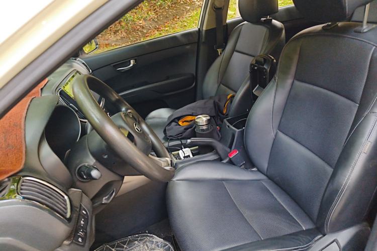 Used Kia KX3 2015 1.6L Automatic Two-Wheel Drive DLX
