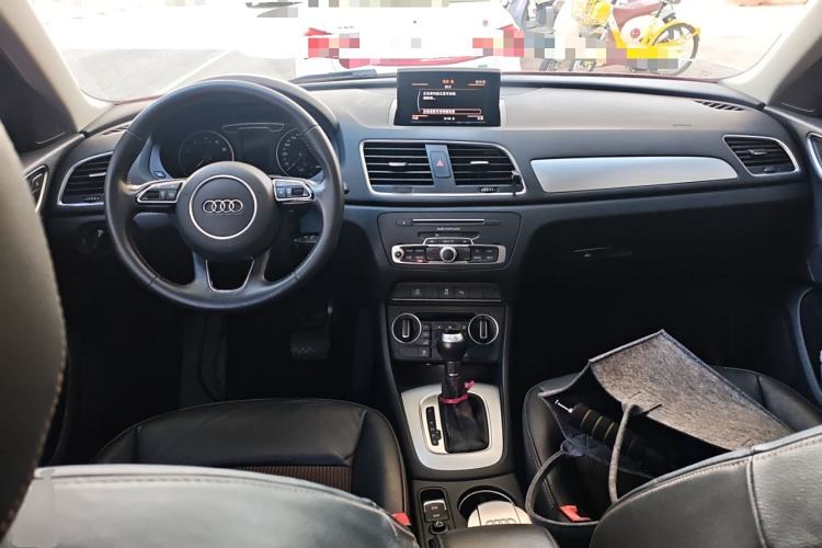 Used Audi Q3 2016 30 TFSI Fashion Model
