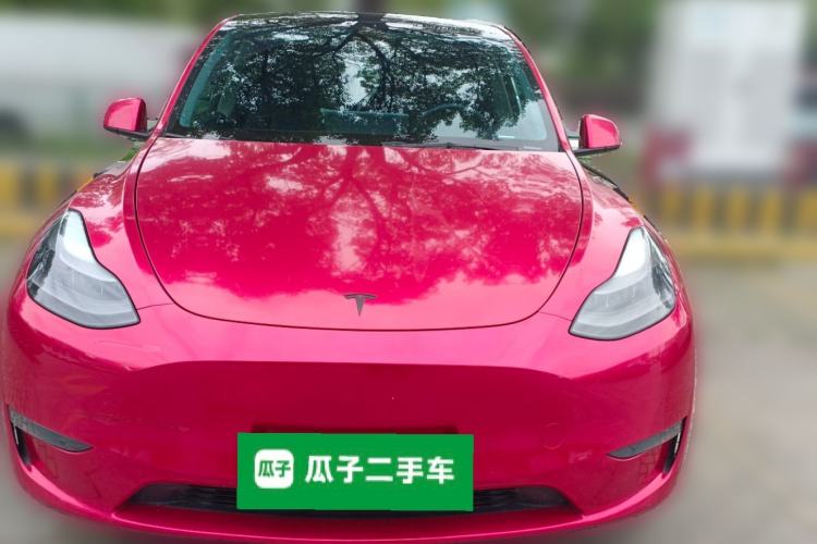 Used Tesla Model Y 2021 Long-Range All-Wheel-Drive Version
