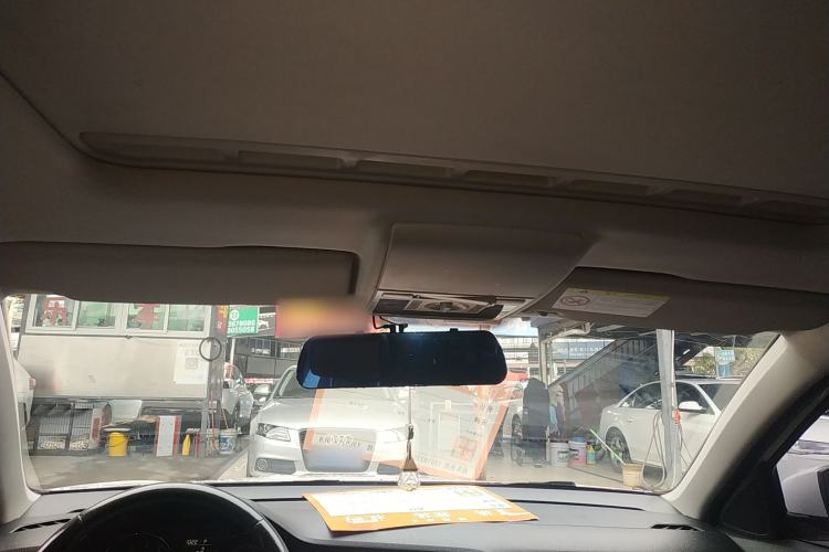 Used Volkswagen Lavida 2015 1.6L Automatic Comfort Edition