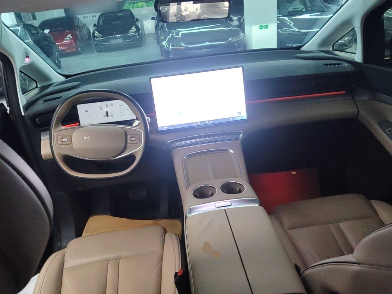 XPeng X9 2024 610 Long-Range Pro — снимка 12