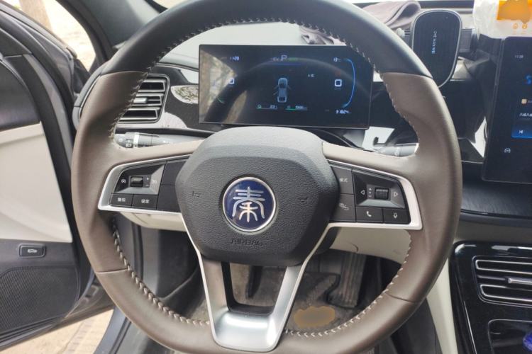 Used BYD Qin PLUS 2023 Champion Edition DM-i 55KM Leading Model