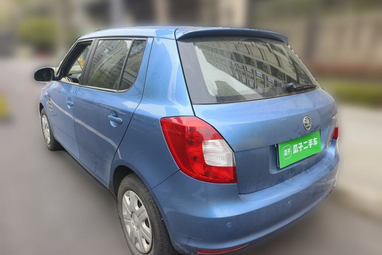 Used Skoda Fabia 2014 1.4L Automatic Crystal Edition