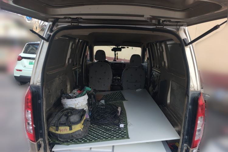 Used Wuling Hongguang V 2019 1.5L Jingqu Edition Sealed-Window Vehicle China VI LAR Trunk