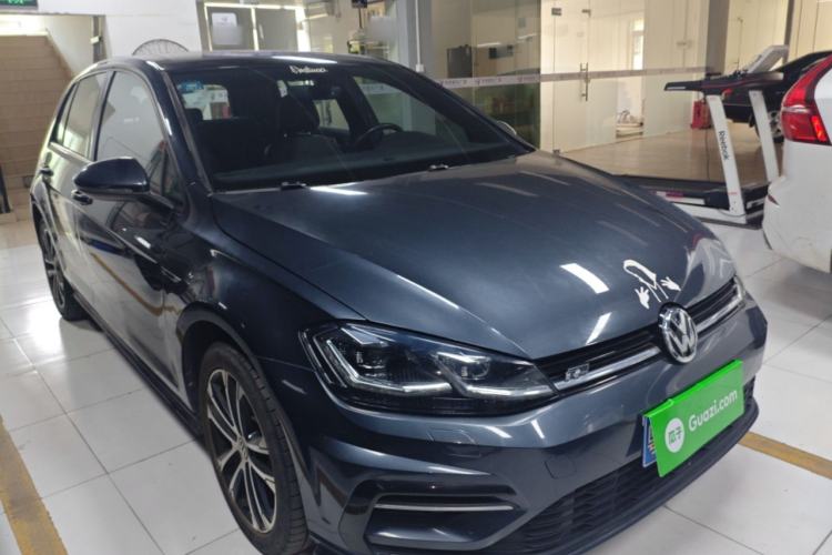 Used Volkswagen Golf 2020 Charming Edition 280TSI DSG R-Line
