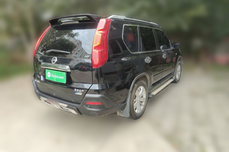 Used Dongfeng Fengdu MX6 2015 2.0L CVT Two-Wheel Drive Excellence Edition