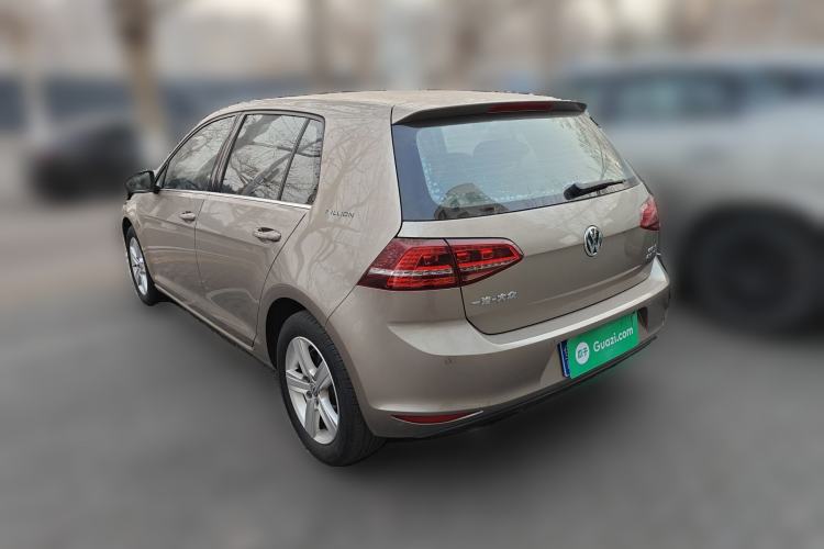 Used Volkswagen Golf 2017 230TSI Automatic Comfort Edition – Celebrating Milestone of One Million Units
