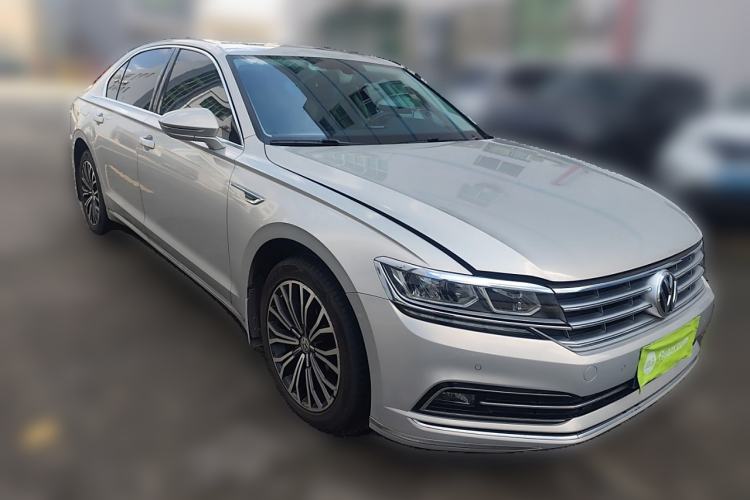 Used Volkswagen Phideon 2018 Revised Version 380TSI Two-Wheel Drive Business Edition
