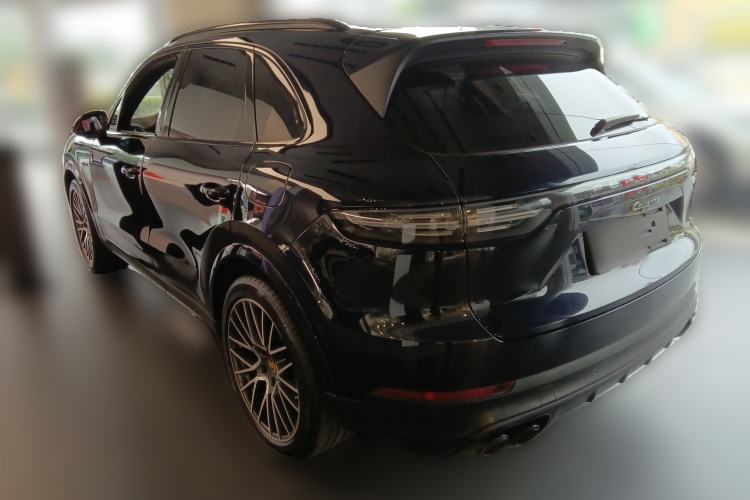 Used Porsche Cayenne E-Hybrid 2023 Cayenne E-Hybrid 2.0T Platinum Edition Rear Left 45 Deg