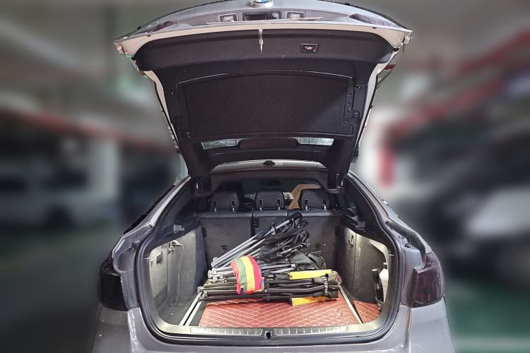 Used BMW 3 Series GT 2017 330i xDrive M Sport Trunk