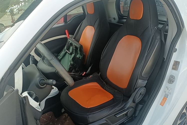 Used smart fortwo 2015 1.0L 52 kW Hardtop Passion Edition

