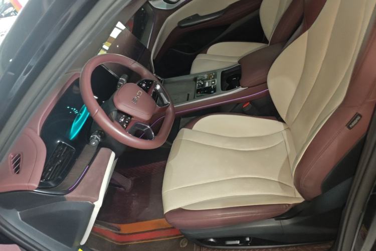 Used BYD Seal 2023 DM-i 1.5T 121km Prestige Model Left Front Seat