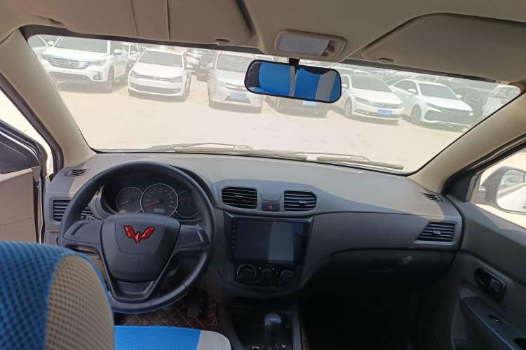 Used Wuling Hongguang 2020 1.2L S Base Model China VI LSI