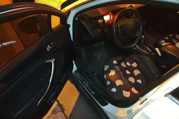 Used Citroen C5 2013 2.0L Automatic Luxury Model Driver Seat