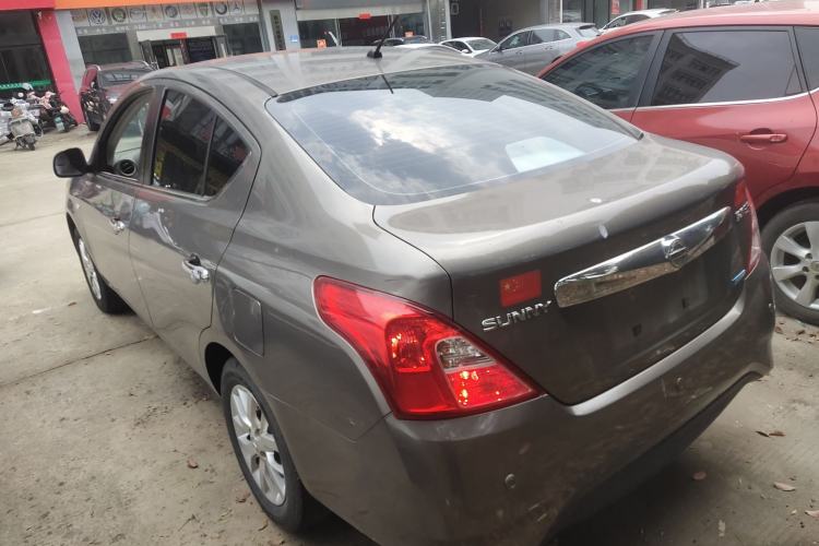 Used Nissan Sunny 2014 1.5XL Manual Deluxe Edition Exterior 2