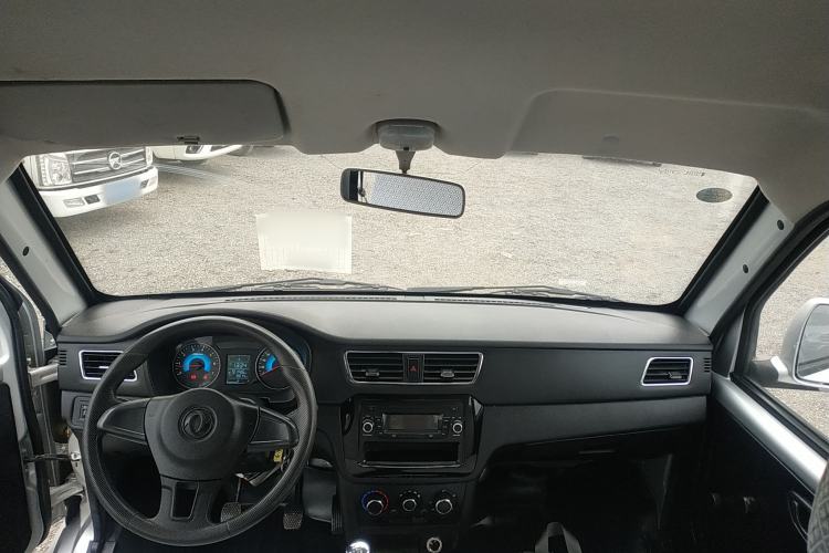 Used Dongfeng Xiaokang D52 2019 1.5L Revised Base Version with Dual Rear Wheels National Emission Standard VI DK15
