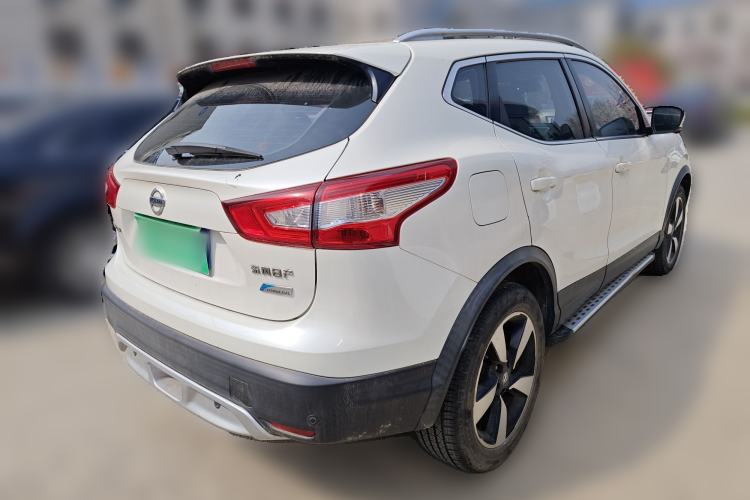 Used Nissan Qashqai 2016 2.0L CVT Deluxe Edition
