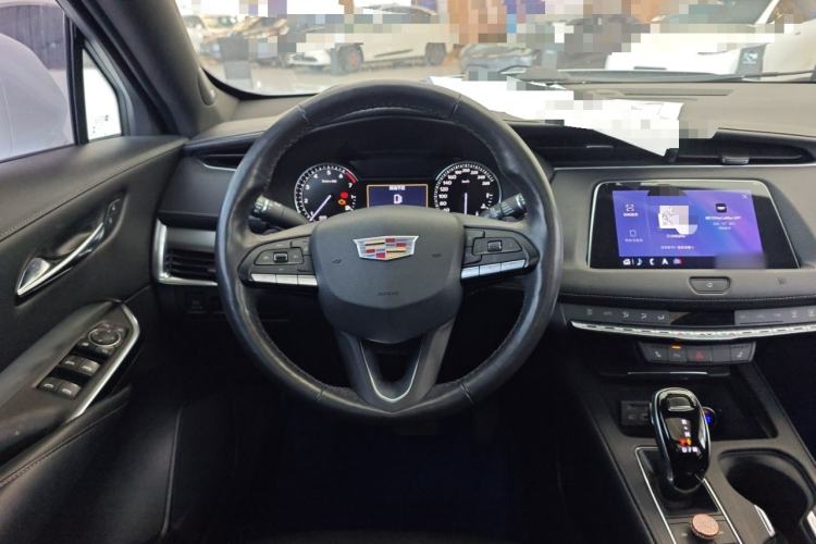 Used Cadillac XT4 2020 28T Two-Wheel-Drive Leading Version Steering Wheel