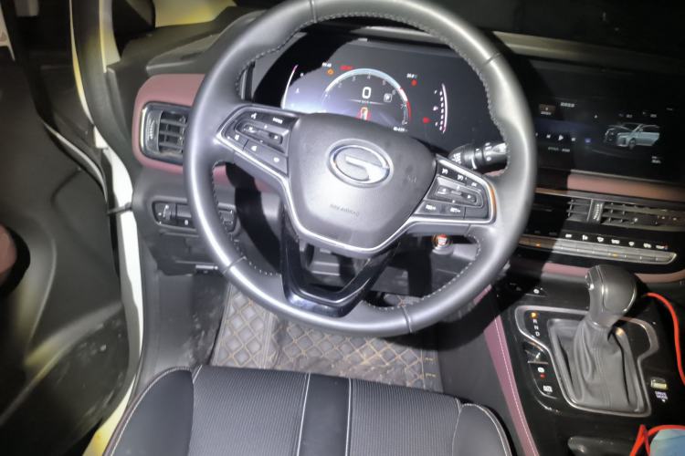 Used GAC Trumpchi M6 2023 PRO 270T DCT Luxury Edition Steering Wheel