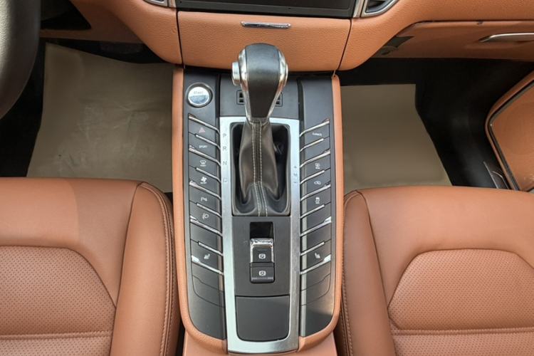 Used Zotye SR9 2017 2.0T Automatic Ultimate Edition