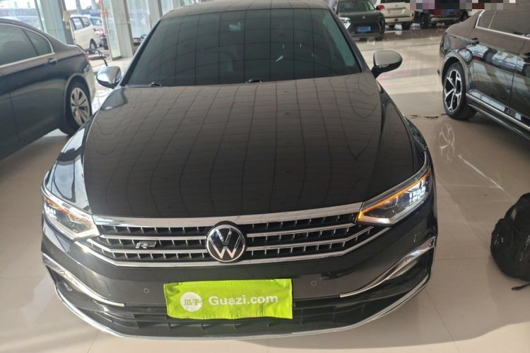 Used Volkswagen Magotan 2023 2 Million Units Limited Edition 330TSI DSG Leading Version