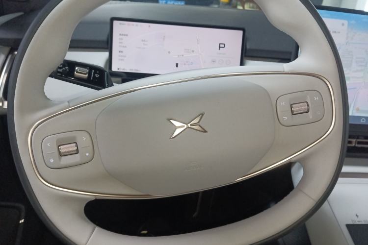 Used XPeng P7+ 2024 Long-Range Max Steering Wheel