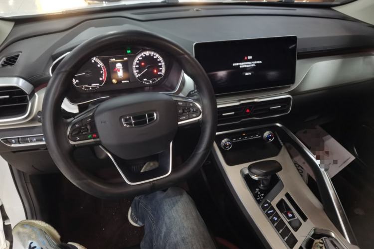 Used Geely Auto Coolray 2021 1.4T DCT Diamond Edition Center Console