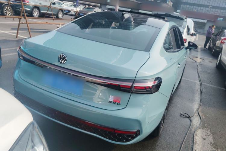 Used Volkswagen Passat 2025 Pro 380TSI Starry Dragon Luxury Edition
