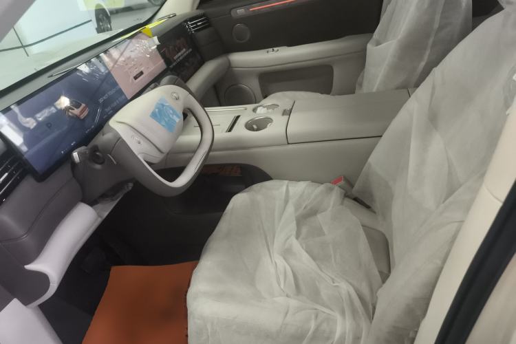 Used IM LS6 2026 Model Pure Electric Pro Max Left Front Seat