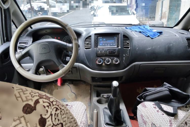 Used FORTHING Lingzhi 2014 M3 1.6L 7-seater Standard Model
