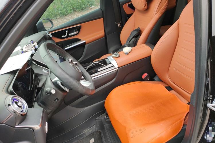 Used Mercedes-Benz GLC 2025 GLC 260 L 4MATIC Luxury Model
