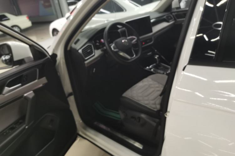 Used Volkswagen Tayron 2023 280TSI Two-Wheel-Drive Luxury Plus Advanced Version
