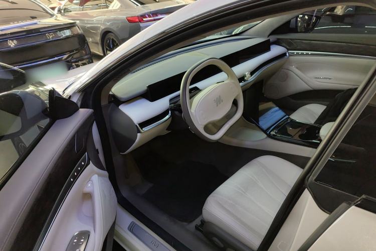 Used IM L7 2022 Dynamic Model