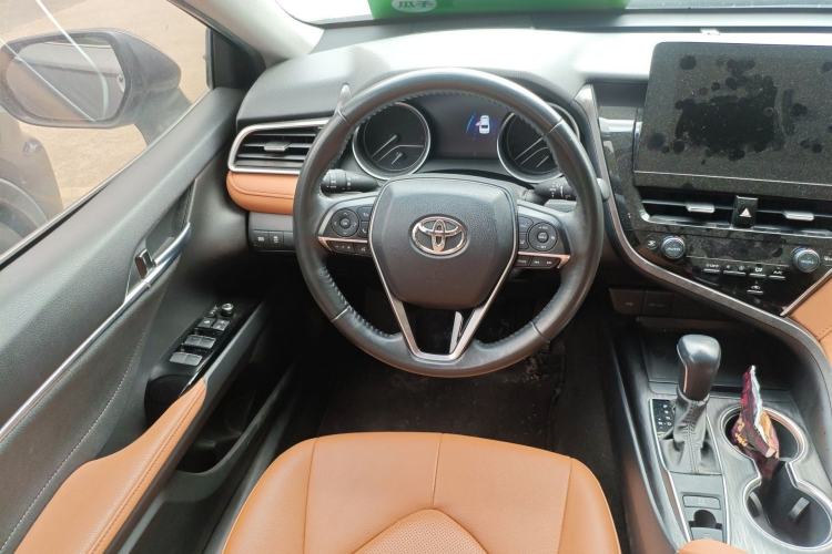 Used Toyota Camry 2021 2.0G Luxury Edition Steering Wheel