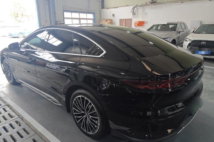 Used BYD Han 2024 DM-i Glory Edition 121KM Premium Model
