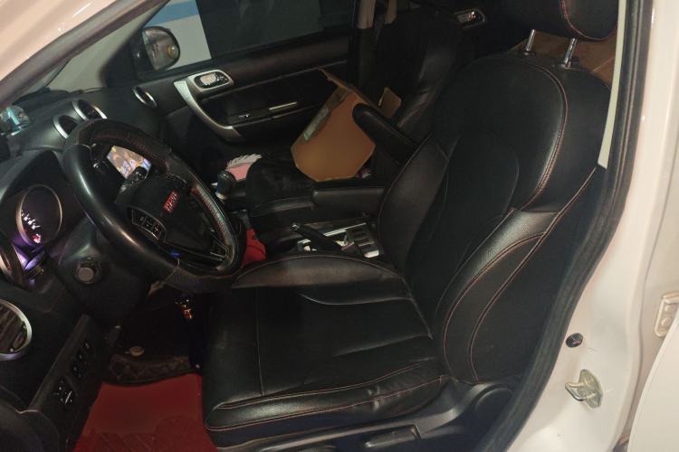 Used Haval H6 2015 Upgraded Model 1.5T Manual Two-Wheel Drive Elite Version