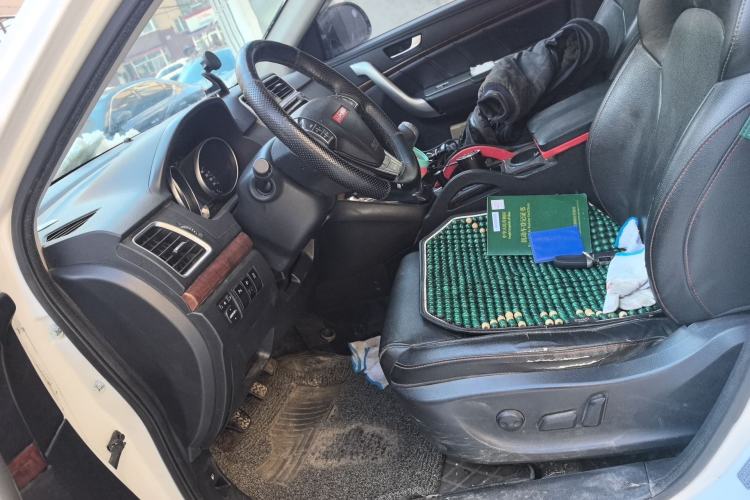 Used Haval H6 2014 Sport Edition 2.0T Diesel Manual Two-Wheel-Drive Elite Model Left Front Seat