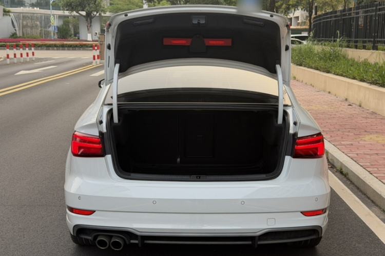 Used Audi A3 2020 Limousine 35 TFSI Fashion Edition China VI Emission Standard