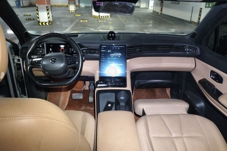 Used Nio ES8 2020 580 km Range 7-Seater Version
