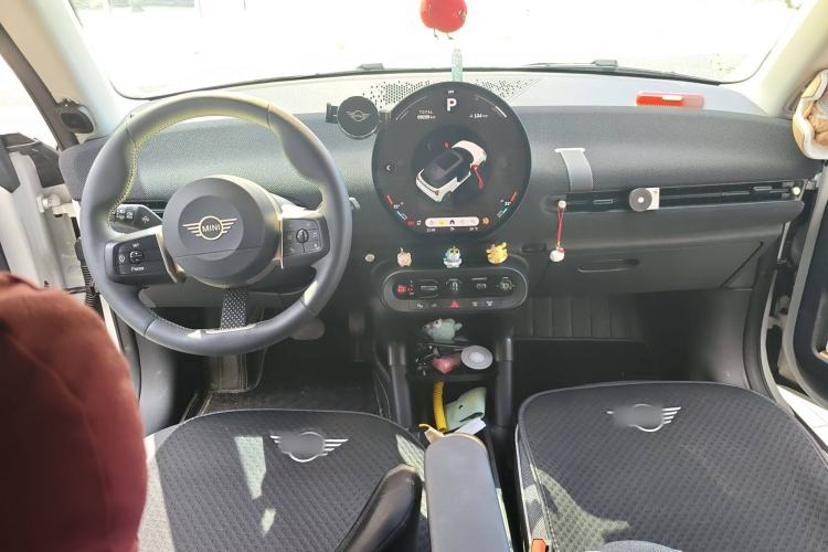 Used MINI Electric MINI COOPER 2024 452km COOPER SE Artist
