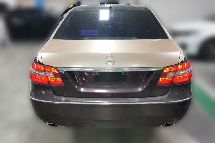 Used Mercedes-Benz E-Class 2010 E 300 L Fashion Model
