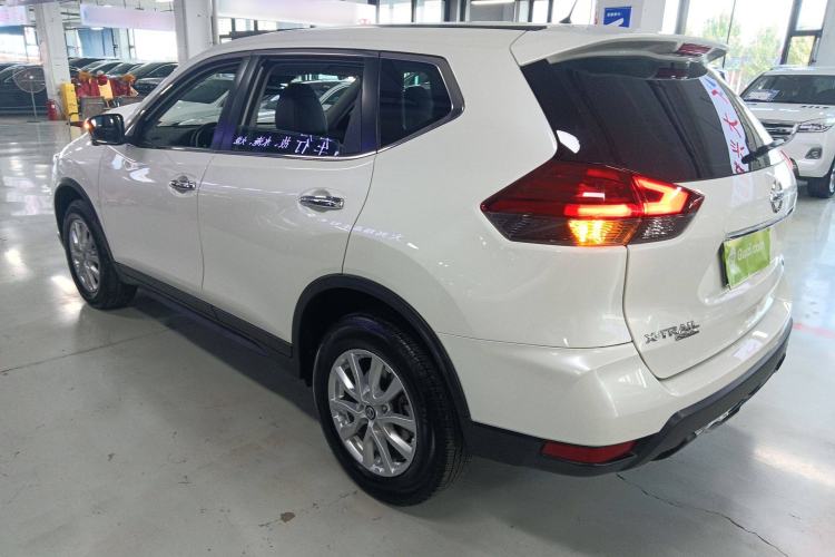 Used Nissan X-Trail 2022 2.0L Two-Wheel Drive Smart Connect & Comfort Edition