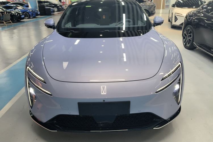 Used Avatr 06 2025 Pro Range-Extended Edition Front