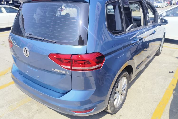 Used Volkswagen Touran 2018 Volkswagen Touran L 280TSI DSG Comfort Edition 7 Seats China V Emission Standard
