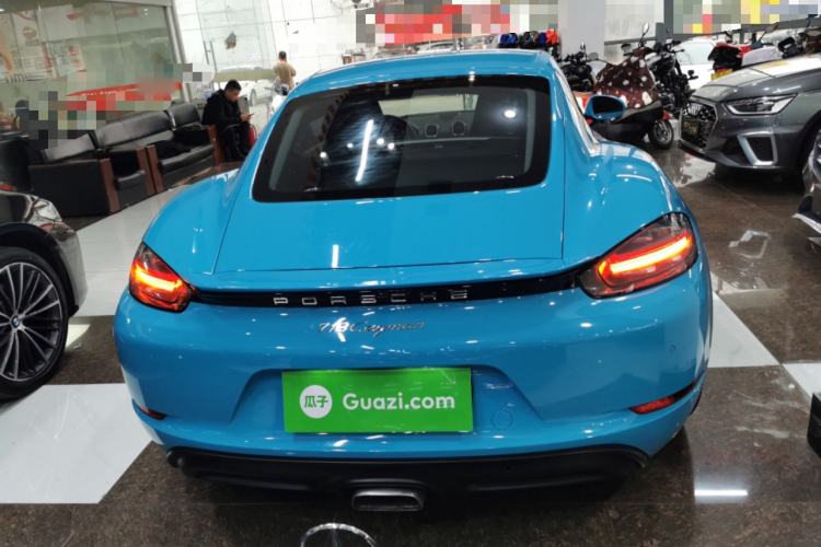 Used Porsche 718 2016 Cayman 2.0T
