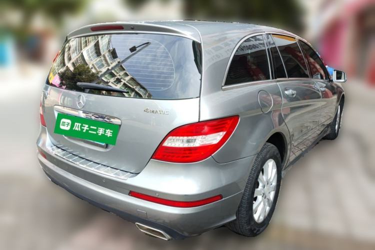 Used Mercedes-Benz R-Class 2010 R 350 L 4MATIC