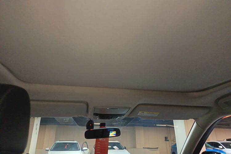 Used Honda Avancier 2019 240TURBO Two-Wheel Drive Comfort Version Headliner