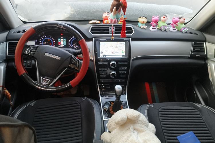 Used Haval H2 2017 Red-Label 1.5T Manual Two-Wheel Drive Luxury Model